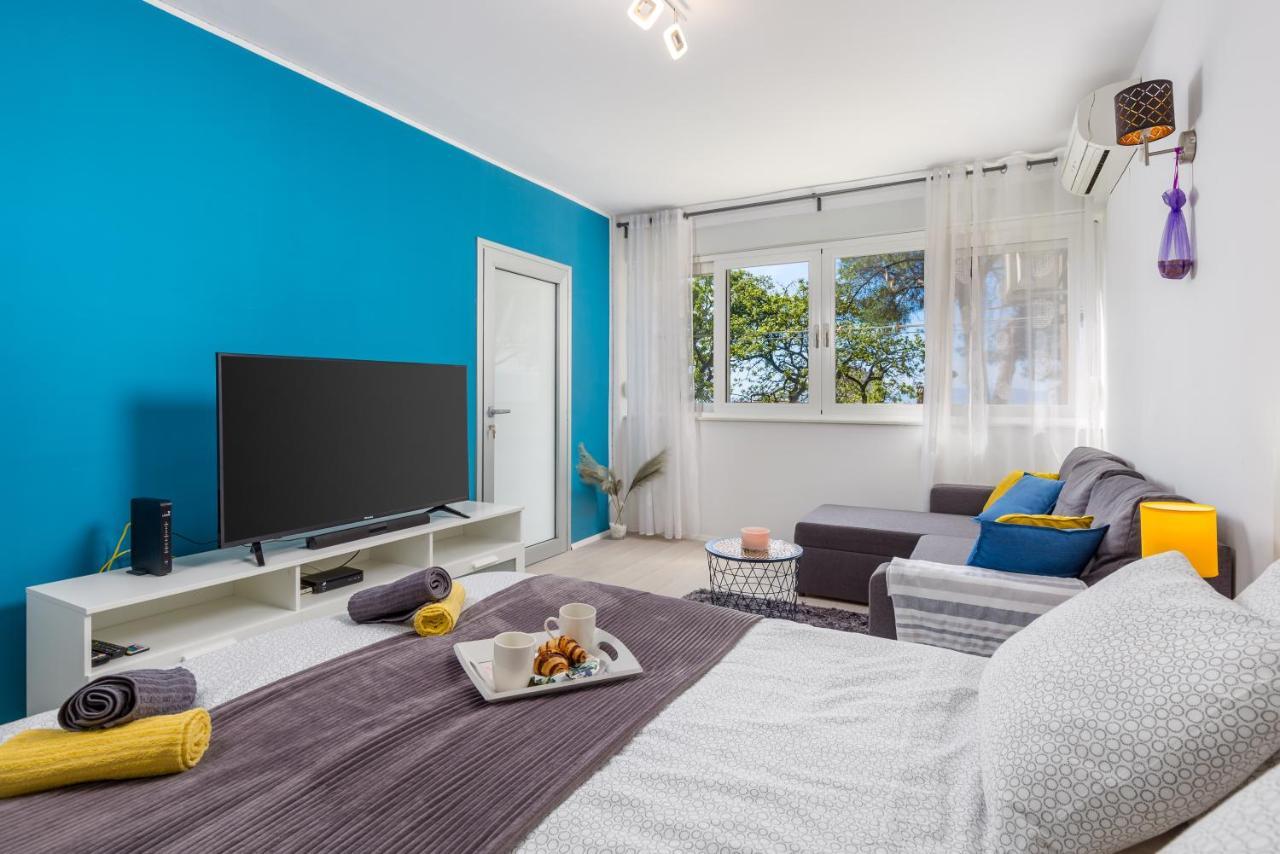 רייקה Sunny Studio Apartment With Balcony מראה חיצוני תמונה